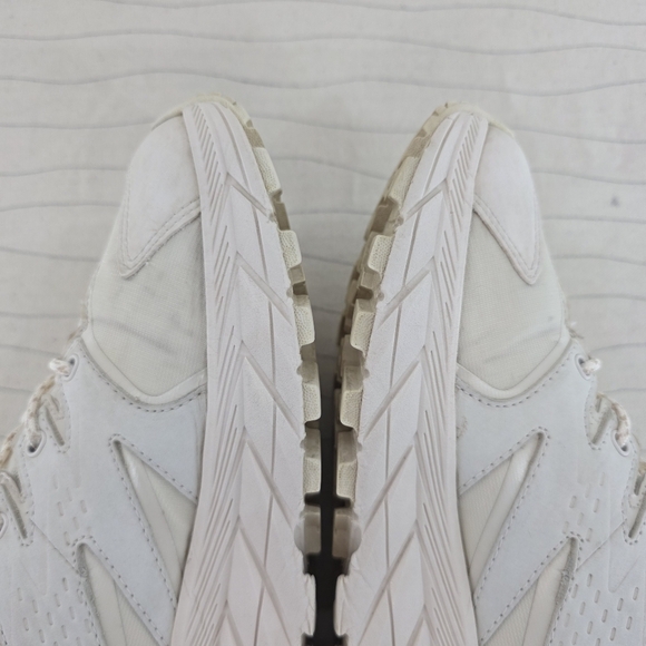 Hoka One One Womens Anacapa Low GTX Beige Trail Hiking Running Shoes Size 9B - Picture 9 of 16